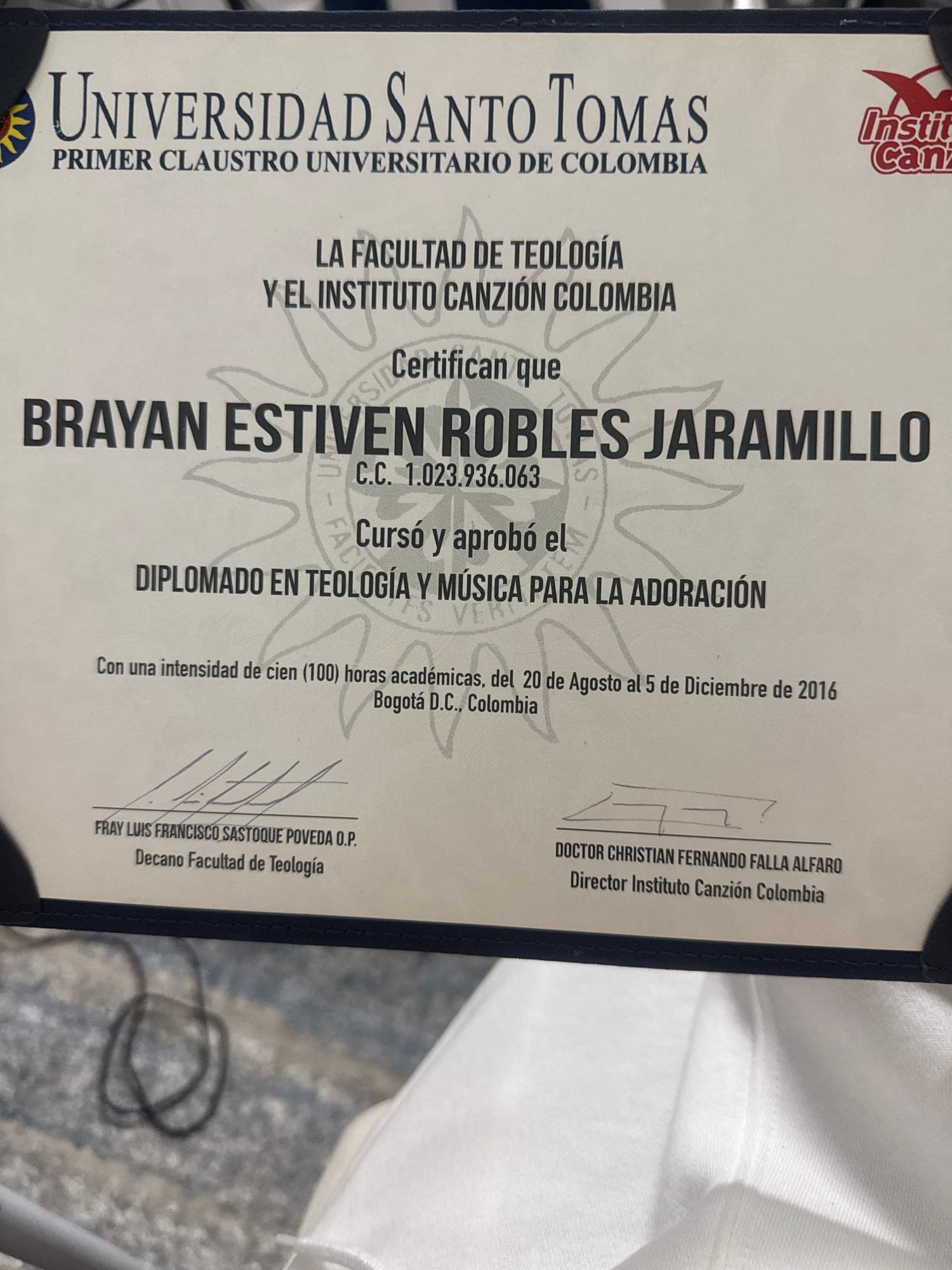 Diplomado en música